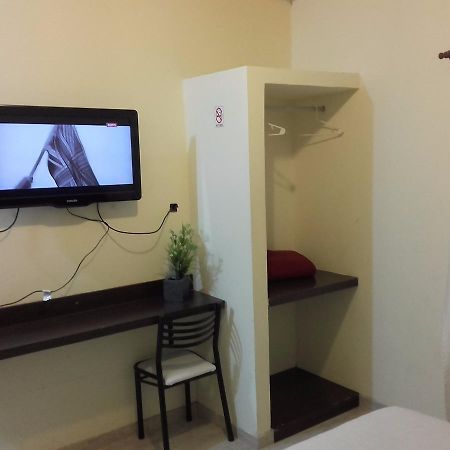 Hotel Florida Saladas Luaran gambar